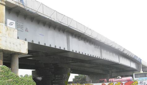 steel box girder construction|steel box girder design.